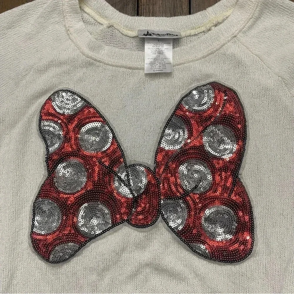 Disney Parks Minnie Bow women’s sweater. Size small. EUC. - Picture 3 of 8